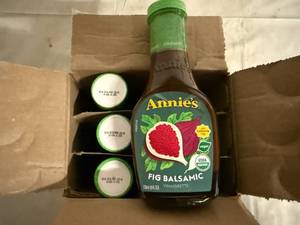 lot 141 image: 6 Bottles of Annies Fig Balsamic Vinagrette