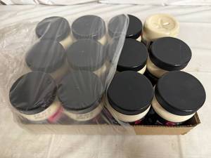 lot 189 image: 12 Bottles of Not Mayo Plant Pased Dressing