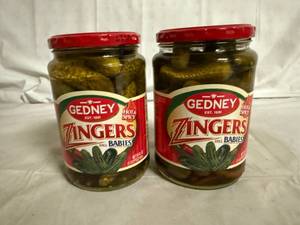lot 195 image: 2 Jars of Gedney Zingers Babie Pickles