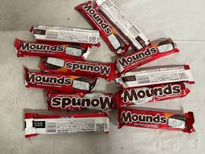 lot 204 image: 12 Mounds Bars