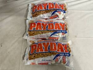 lot 225 image: 3 Bags of Snack Sized Payday Bars
