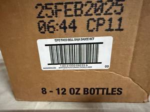lot 118 image: 8 Bottles of Taco Bell Baja Sauce