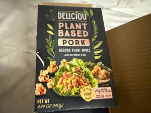 lot 172 image: 5 Bags of Deliciou Plant Based Pork Mince