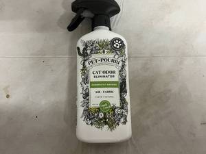 lot 242 image: Bottle of Pet-Pourri Fabric and Air Freshener