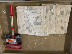 lot 27 image: 6 Sheets Tile & Floor Roller