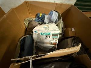 lot 41 image: Pallet Box of Air Mattress-Variety of Sizes-Stores Returns untested