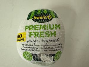 lot 46 image: K. 6.6lbs JennieO Premium Young Turkey Breast