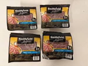 lot 58 image: L. 4x 1lb Cubed Ham-Smithfield Anytime Favorites