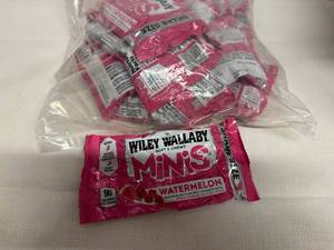 lot 160 image: SSS. 12x 3.5oz Wiley Wallaby Minis-Watermelon