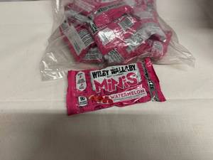 lot 166 image: SSS. 12x 3.5oz Wiley Wallaby Minis-Watermelon