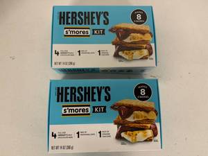 lot 261 image: 2x Hersheys Smores Kit