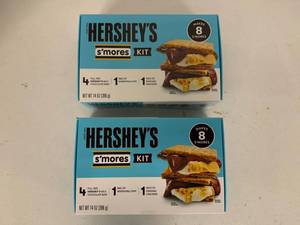 lot 263 image: 2x Hersheys Smores Kit