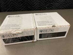 lot 65 image: Delta Ara 6-Setting Trim Diverter Matte Black - Like New