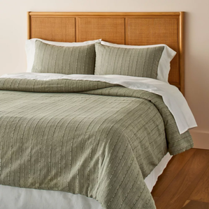 lot 144 image: 3PCS King Size Washed Loop Stripe Duvet Cover Bedding Set - Hearth & Hand with Magnolia