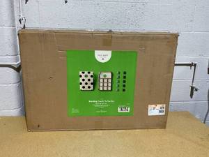 lot 61 image: Kate Spade Beanbag Toss & Tic-Tac-Toe