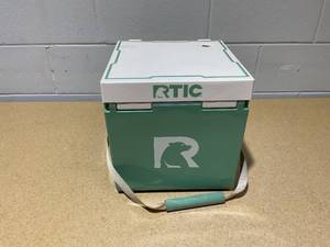 lot 218 image: RTIC Outdoors 3 Gallon Halftime Cooler Beverage Dispenser