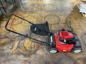 lot 135 image: Troy-Bilt 21 Inch 163cc Gas-Powered FWD Self-Propelled Push Lawn Mower
