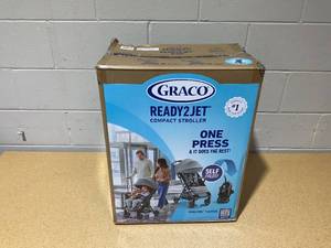 lot 25 image: Graco Ready2Jet Compact Auto-Fold Stroller