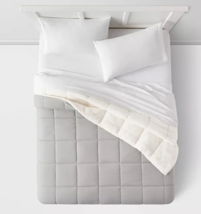 lot 384 image: Faux Shearling Washed Microfiber Reversible Comforter - Room Essentials Twin XL Gray