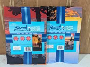 lot 118 image: WHITLEY WILLOWS REVERSIBLE MICROFIBER TOWEL 35 x 70 Sunsets
