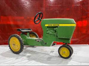 lot A900 image: John Deere Green Pedal Tractor with Yellow Wheels