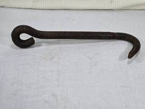 lot 18 image: Vintage Metal Hook Approx. 18 Long