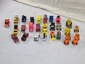 lot 57 image: Lot of Vintage Die-Cast Toy Cars and Trucks
