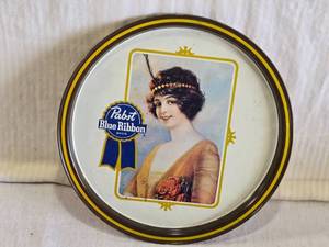 lot 131 image: Vintage 1960s Pabst Blue Ribbon Beer Tray