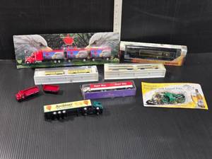lot 185 image: Miniature Beer Trucks and Motorcycle Models Warsteiner, Stern-Biere, Paulaner-Brau, Apoldaer Vereinsbier, Egger Bier, and Braustolz
