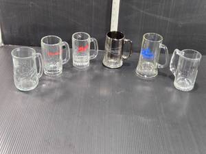 lot 196 image: Beer Mugs with Various Branding - Bud Light, Point, Budweiser, and Strohs