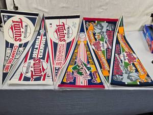 lot 241 image: Minnesota Twins 1987 World Champions, 1987 American League Champions, 1991 World Champions, 1991 World Series Pennants