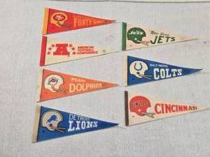 lot 251 image: Lot of 7 Vintage NFL Mini Pennants San Francisco 49ers, New York Jets, Miami Dolphins, Baltimore Colts, Detroit Lions, American Football Conference and Cincinnati Bengals