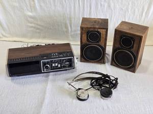 lot 255 image: Ken-Tech Model R-927 Stereo System with Speakers and a Delta Elec. Headset