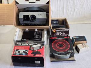 lot 257 image: Vivitar Slide Projector, Viewers, Amco Film Slides and Film Transfer System
