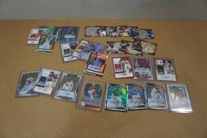 lot 69 image: Baseball Insert Cards - Autos, 1994 Upper Deck Sub-Set