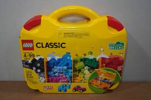 lot 196 image: Lego Classic Creative Suitcase 213 Piece Buidling Set