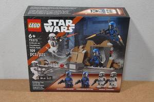 lot 202 image: Lego Star Wars Ambush on Mandalore Battle Pack 109 Piece Buidling Set