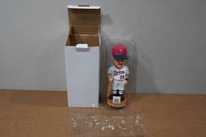 lot 209 image: Minnesota Twins Tom Brunansky Bobblehead