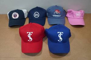 lot 225 image: 6 Baseball Caps