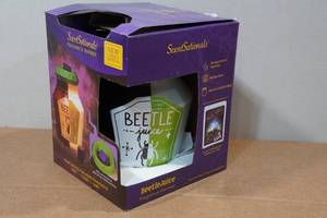 lot 241 image: Decorative ScentSationals Fragrance Warmer