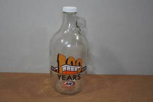 lot 260 image: A&W 100 Year Anniversary Jug