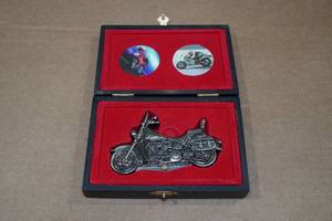 lot 268 image: Motorcycle Pocket Knife