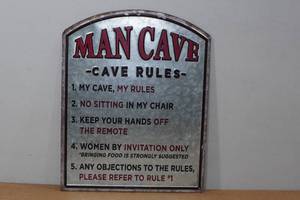 lot 276 image: Novelty Raised Metal Sign - Man Cave