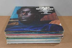 lot 349 image: 25 Vinyl Record Albums - Miles Davis, Classical