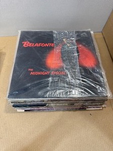 lot 340 image: Vinyl Record Albums - Belafonte, Crosby, Croce, Iglesias