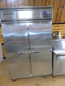 Victory 2-Door Freezer