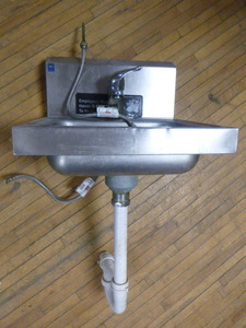 lot 38 image: Stainless Steel Hand Sink with Faucet