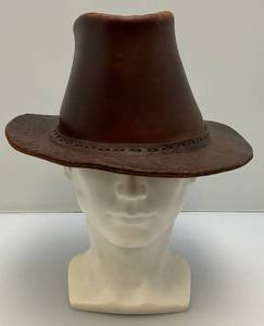 lot 50 image: Viintage Leather Indiana Jones Style Hat (BUD) Stamped Under Rim
