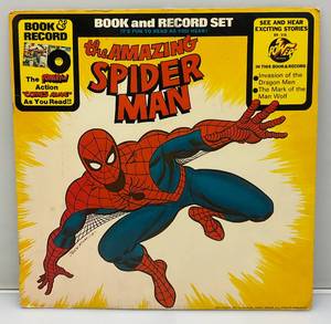 lot 59 image: 1977 SPIDERMAN Book & Record Set (Very Good Condition