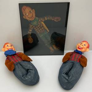 lot 69 image: Vintage Howdy Doody Collectibles